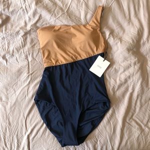 [onia] Sienna One Piece